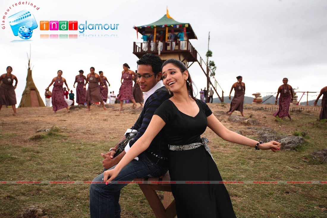 Kanden Kadhalai Movie hd photo